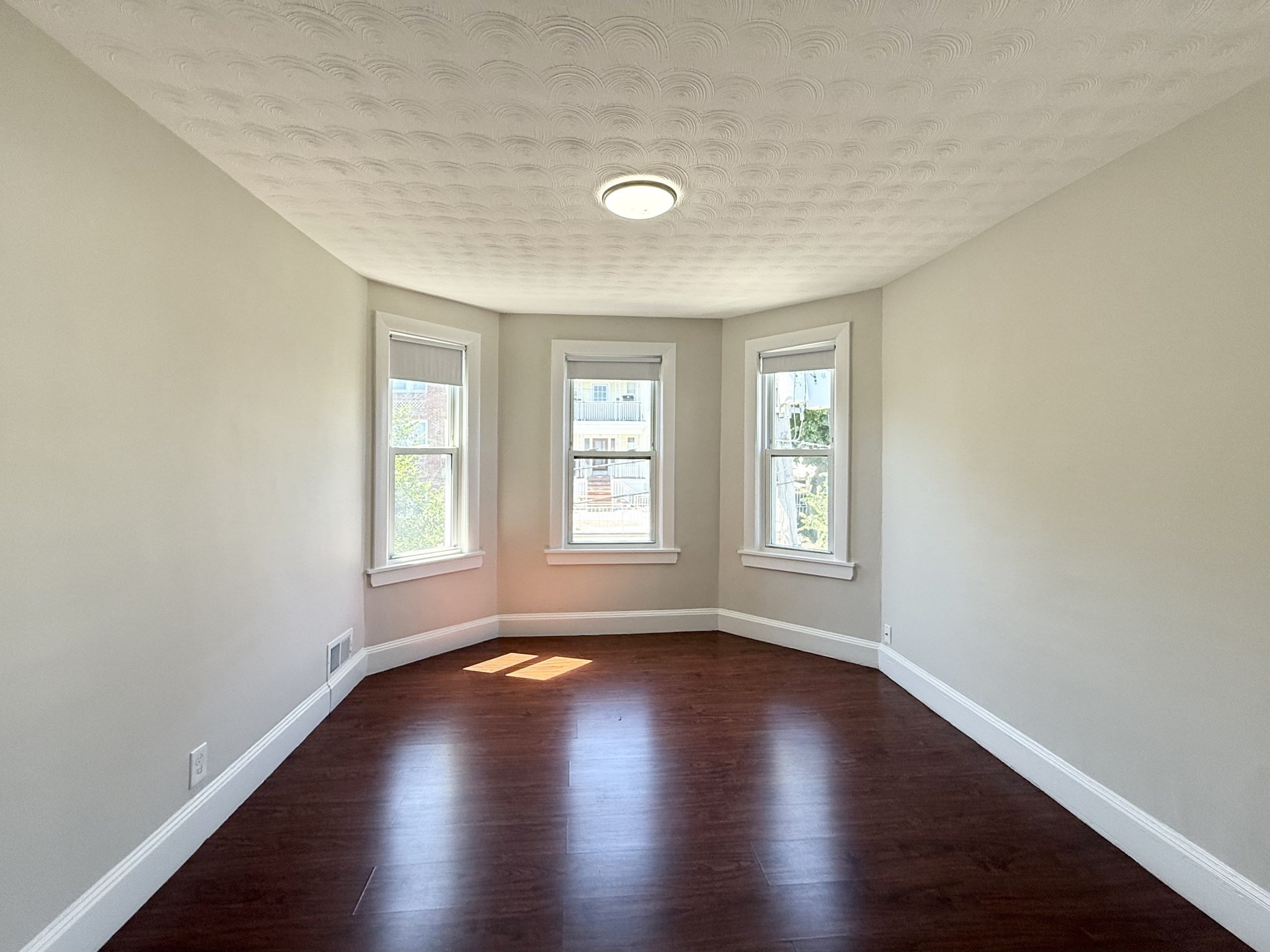 73 Campbell Avenue # 5 Property Photo 9