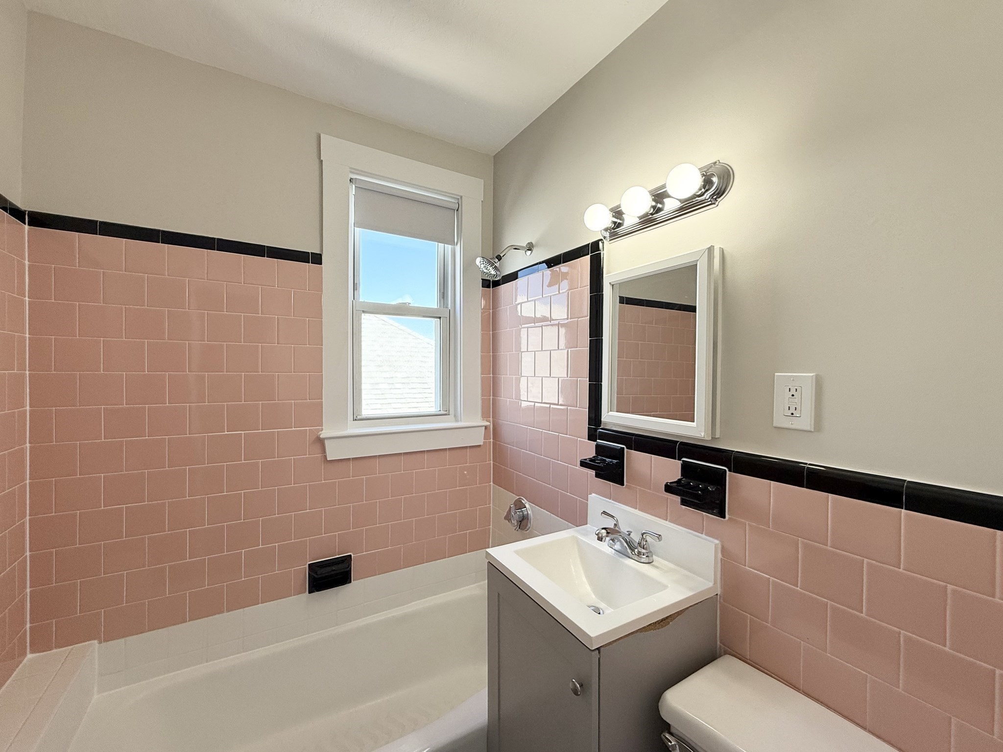 73 Campbell Avenue # 5 Property Photo 11