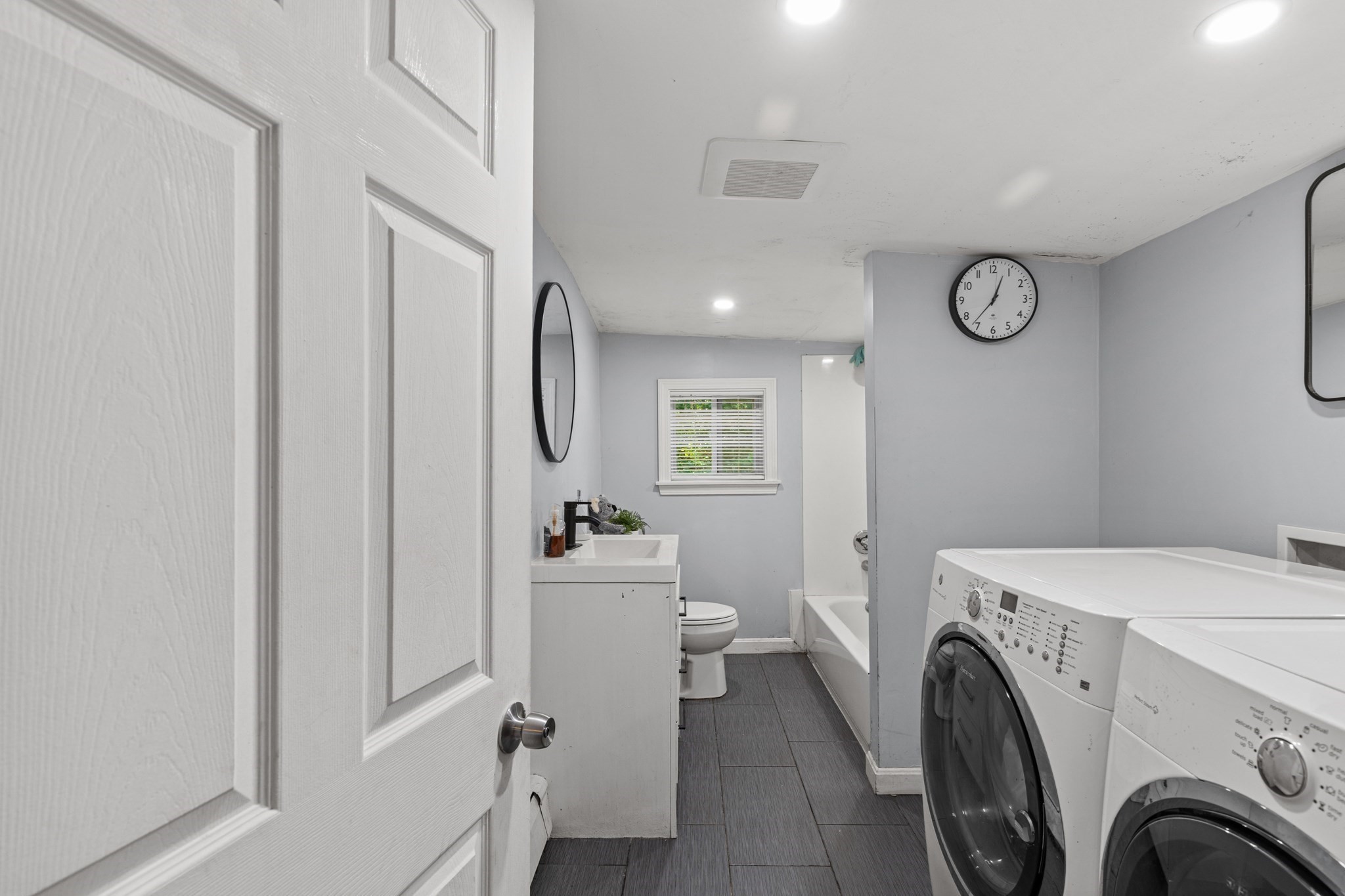 452 Tecumseh St Property Photo 11