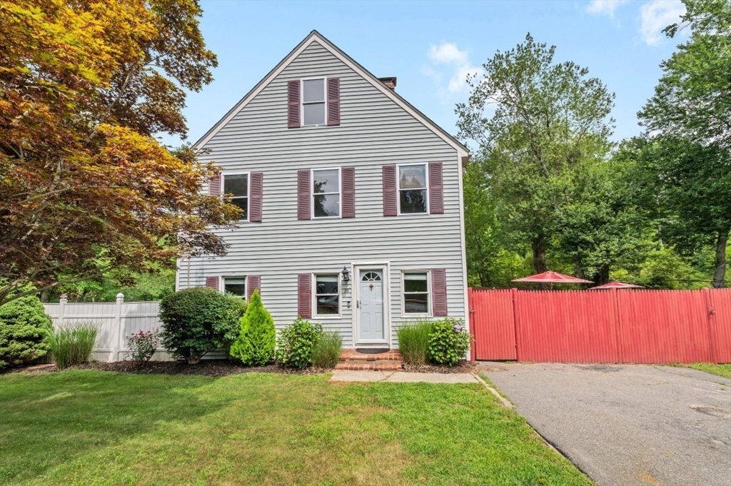 24 Birchwood Ave Property Photo 1