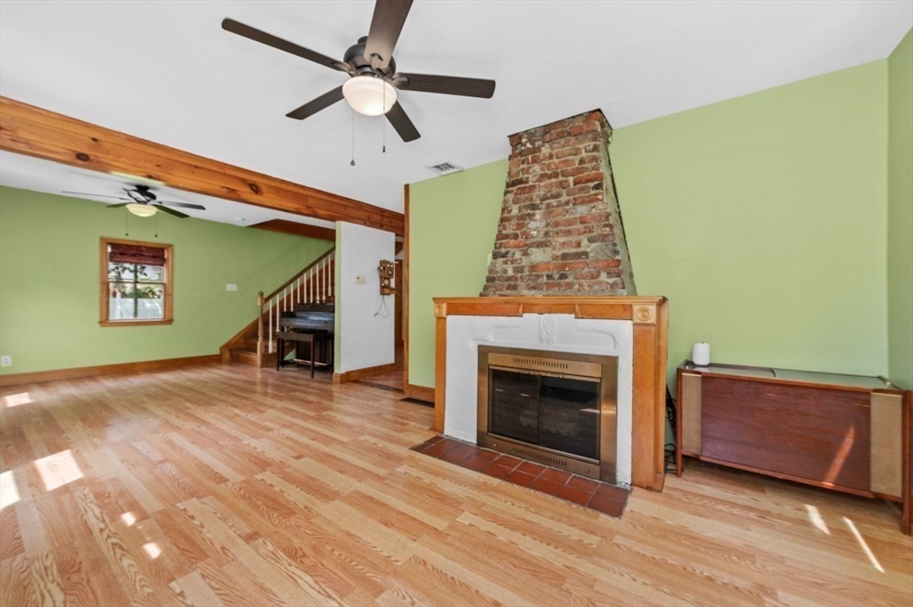 24 Birchwood Ave Property Photo 5