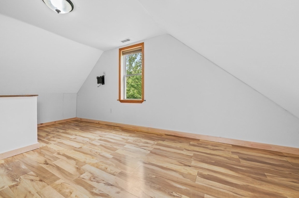 24 Birchwood Ave Property Photo 9