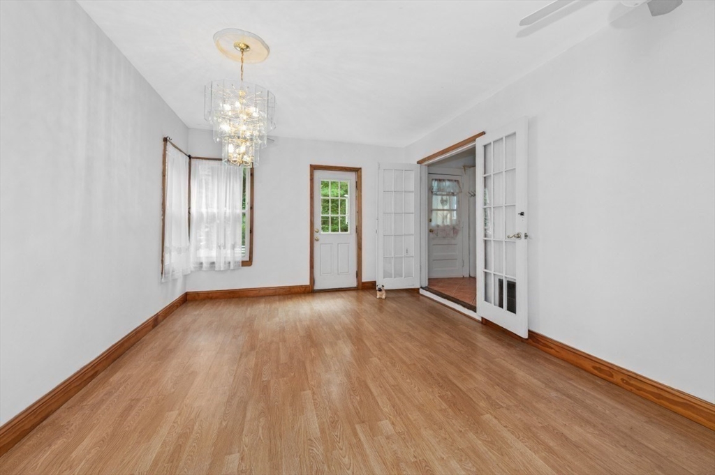 24 Birchwood Ave Property Photo 10