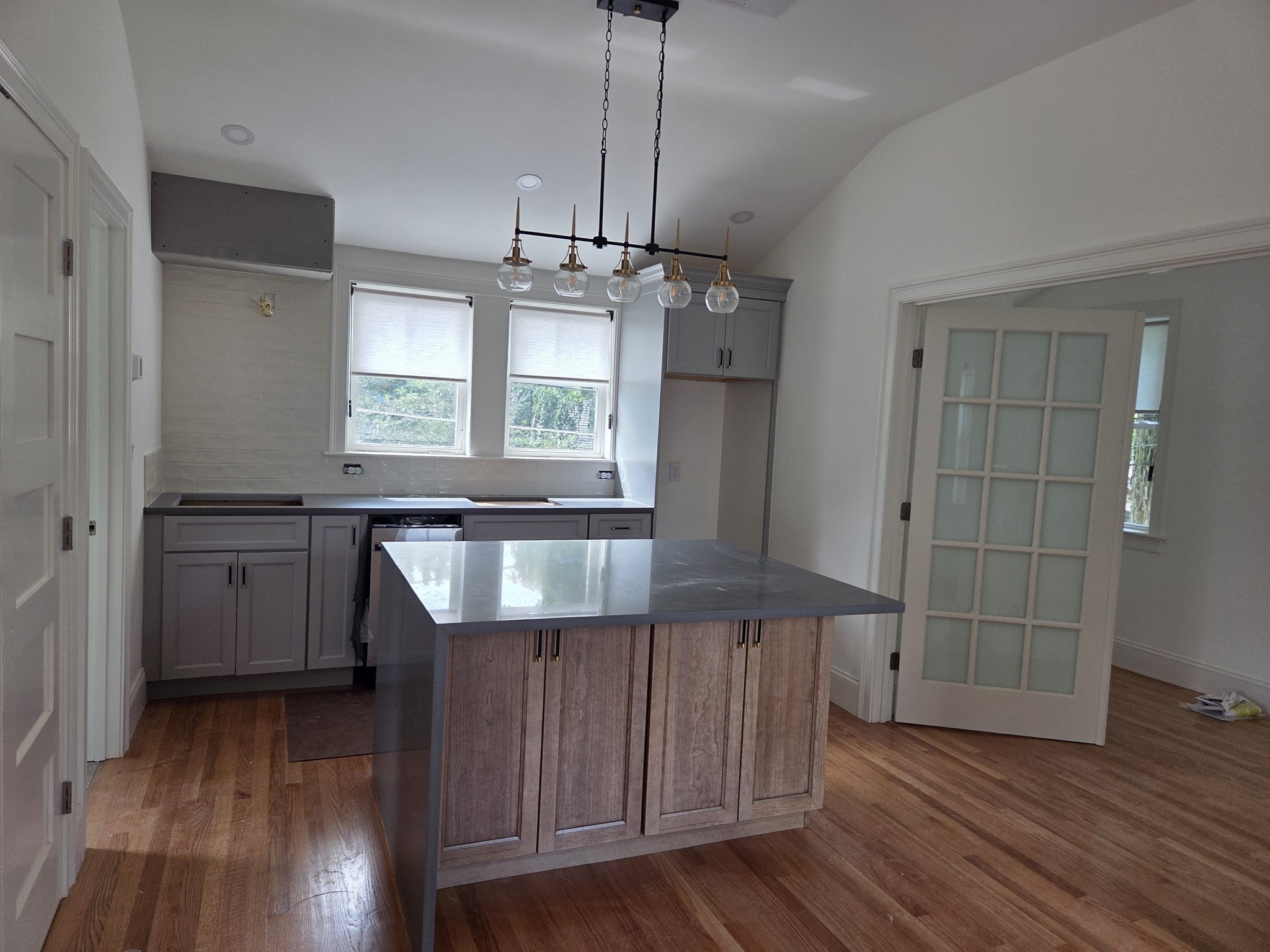 6 Lowell Ave # 3 Property Photo 1