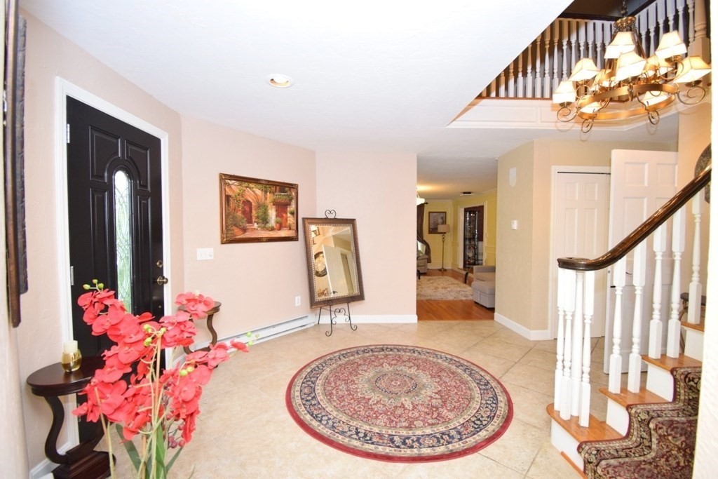 14 Colonial Drive Property Photo 8
