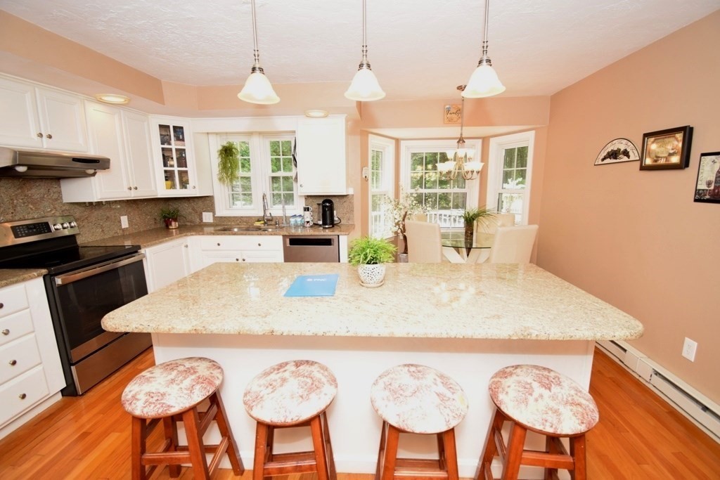 14 Colonial Drive Property Photo 16