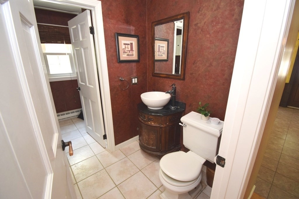 14 Colonial Drive Property Photo 17
