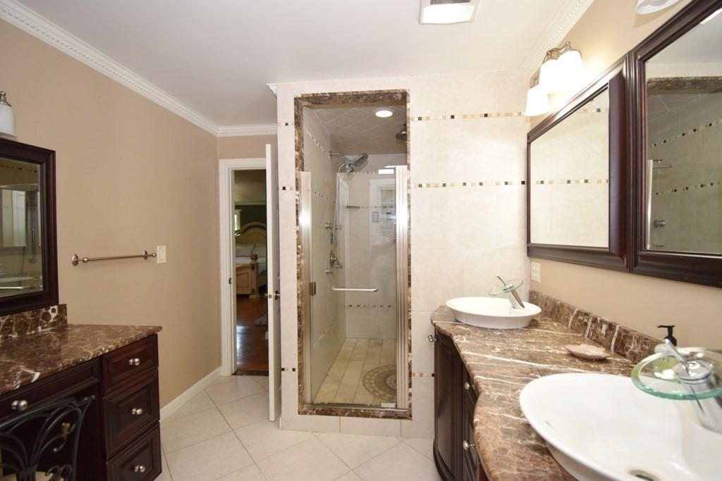 14 Colonial Drive Property Photo 23