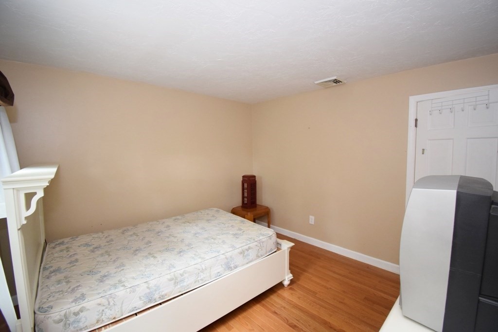 14 Colonial Drive Property Photo 28