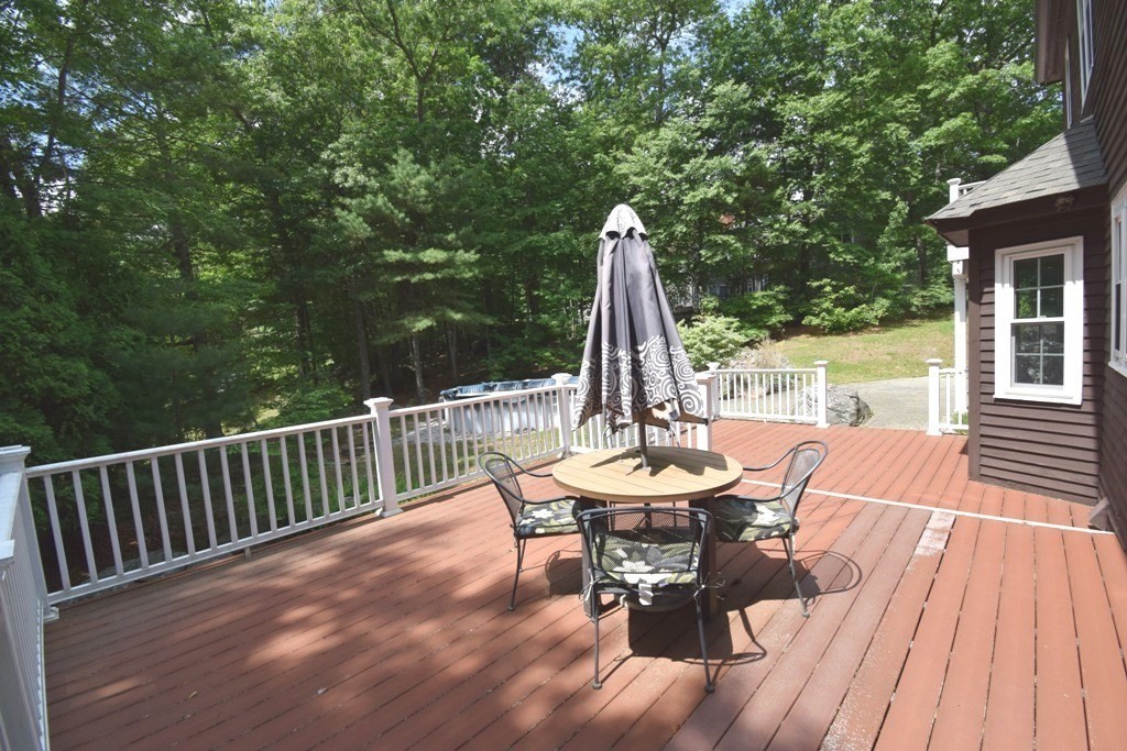 14 Colonial Drive Property Photo 42