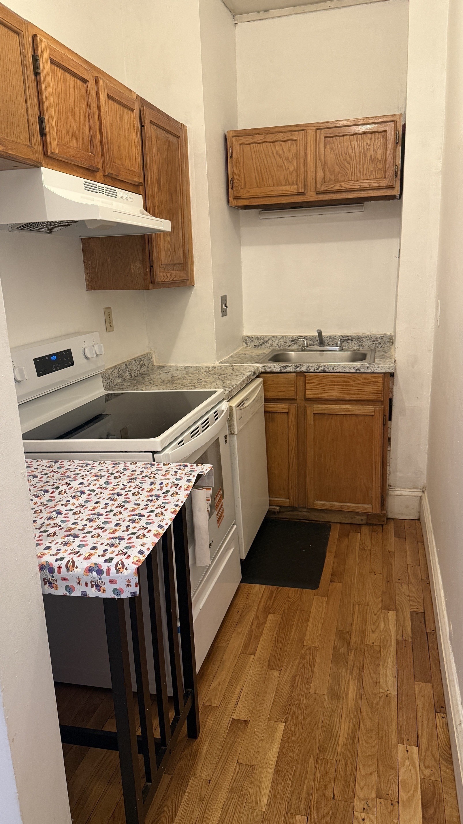 1834 Beacon St # 11 Property Photo 6