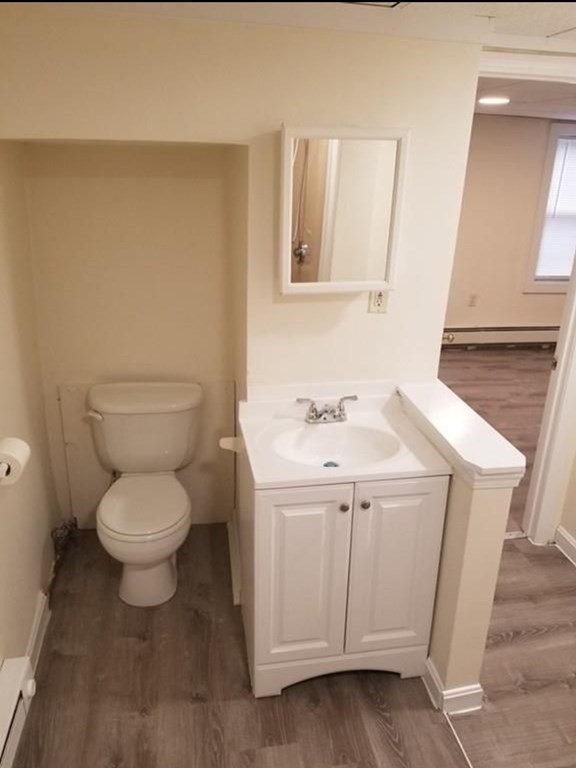 101 Oak Island St Property Photo 19