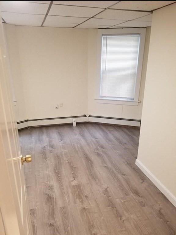 101 Oak Island St Property Photo 21