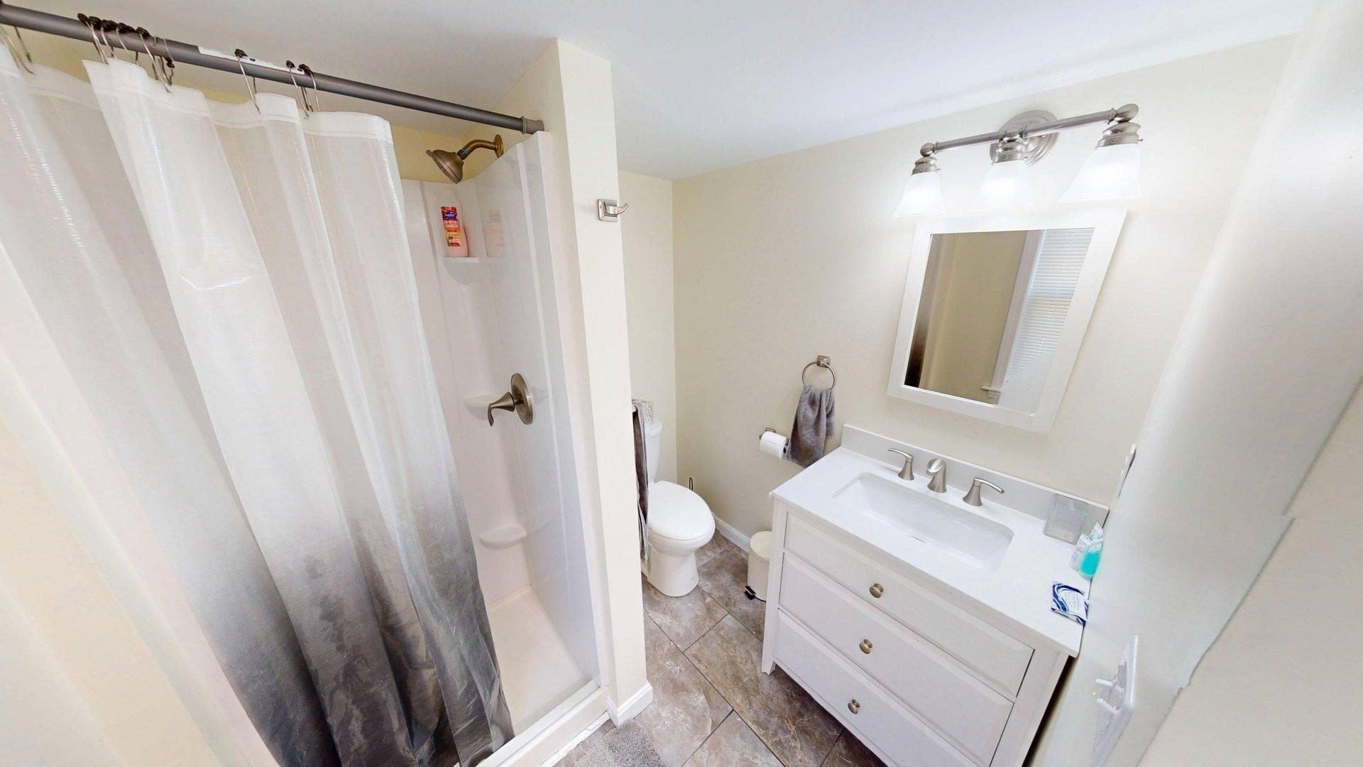 266 Webster St Property Photo 24
