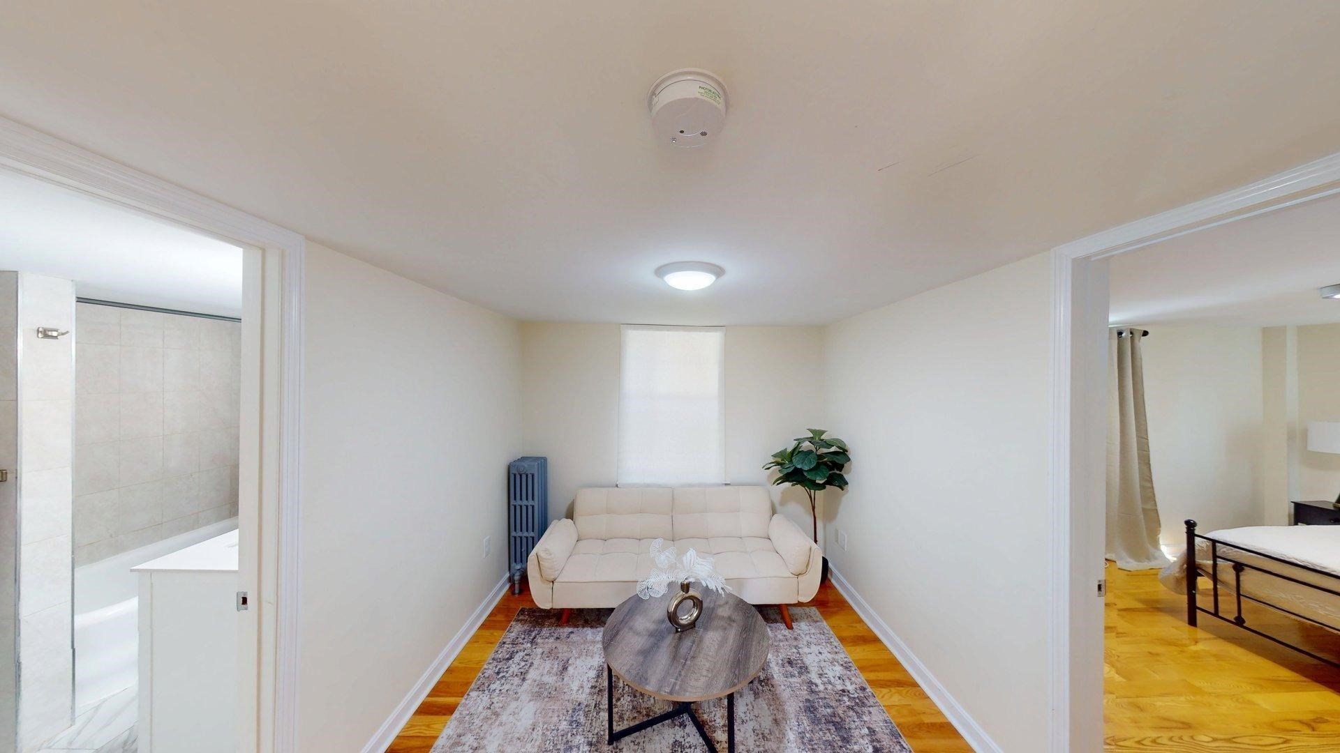 266 Webster St Property Photo 25