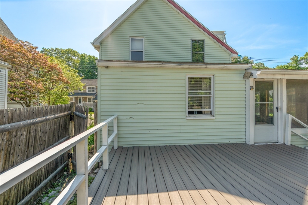 25 Curve St Property Photo 6