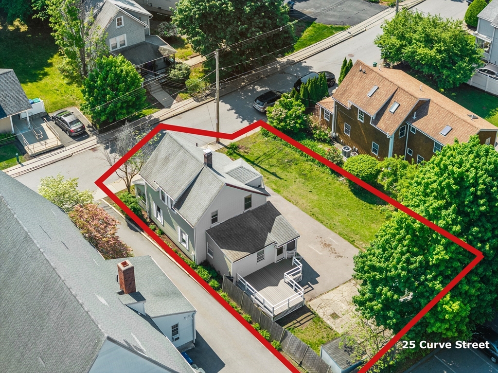 25 Curve St Property Photo 37