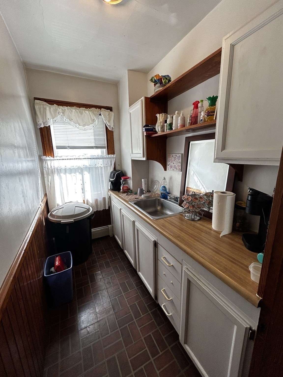 40-46 Cottage St Property Photo 35