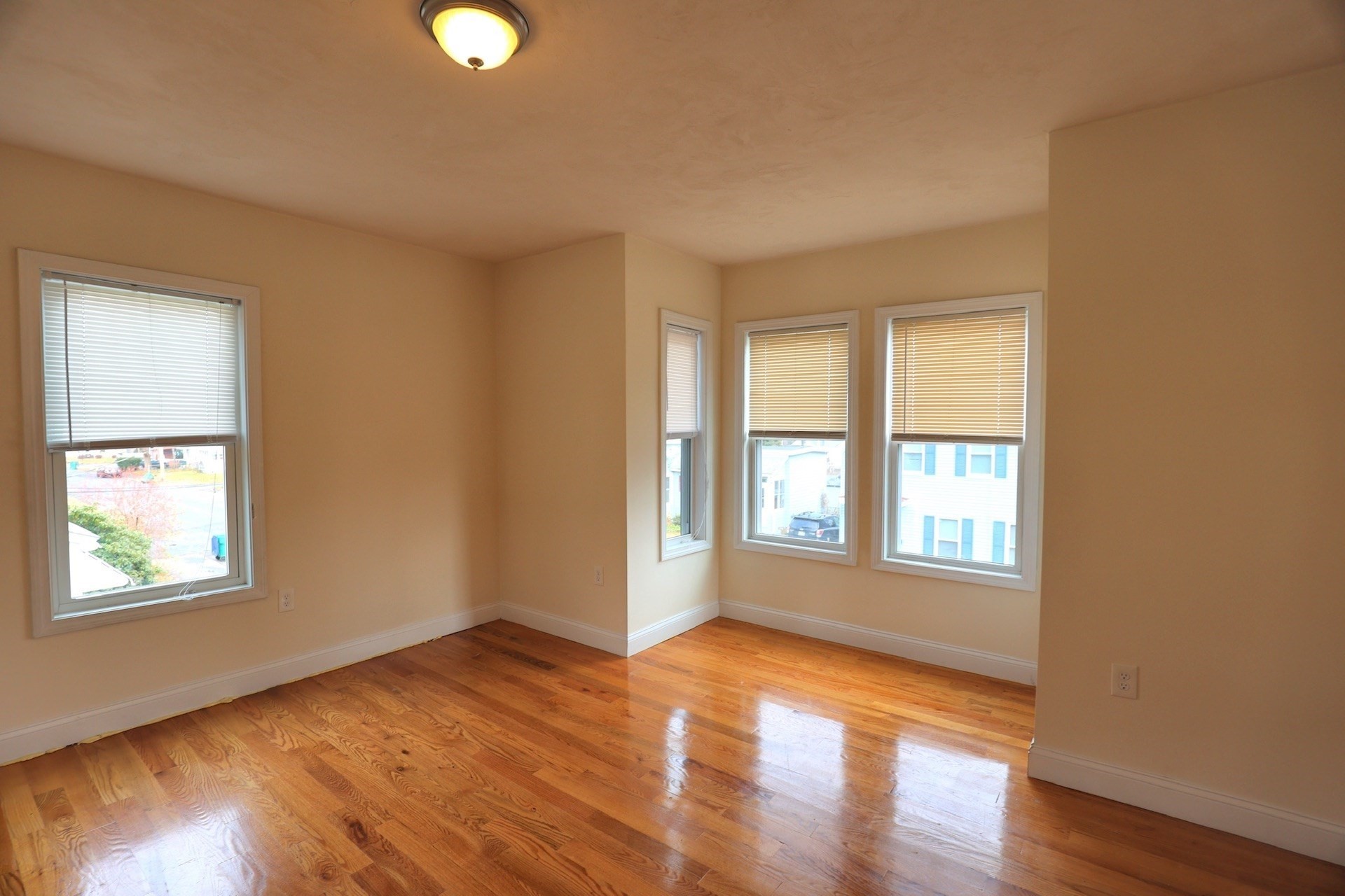 62 Lincoln Street # 2 Property Photo 2