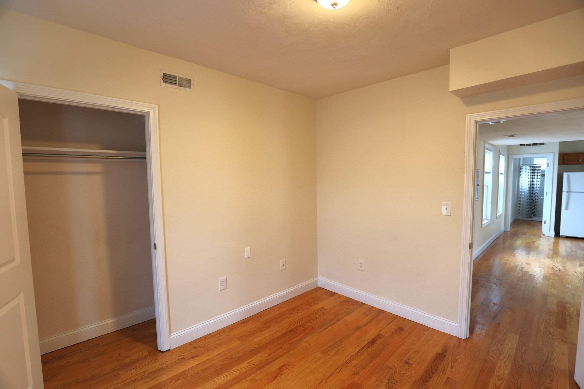 62 Lincoln Street # 2 Property Photo 5