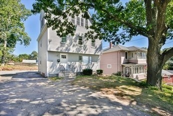 77 Rock Glen Rd Property Photo 1