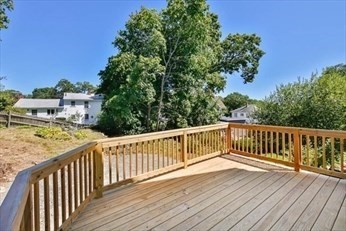 77 Rock Glen Rd Property Photo 16