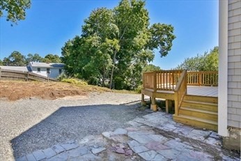 77 Rock Glen Rd Property Photo 28