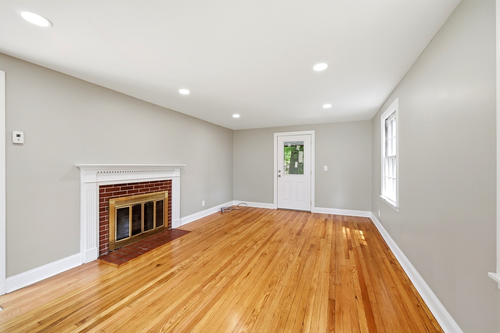43 Elm Street Property Photo 11