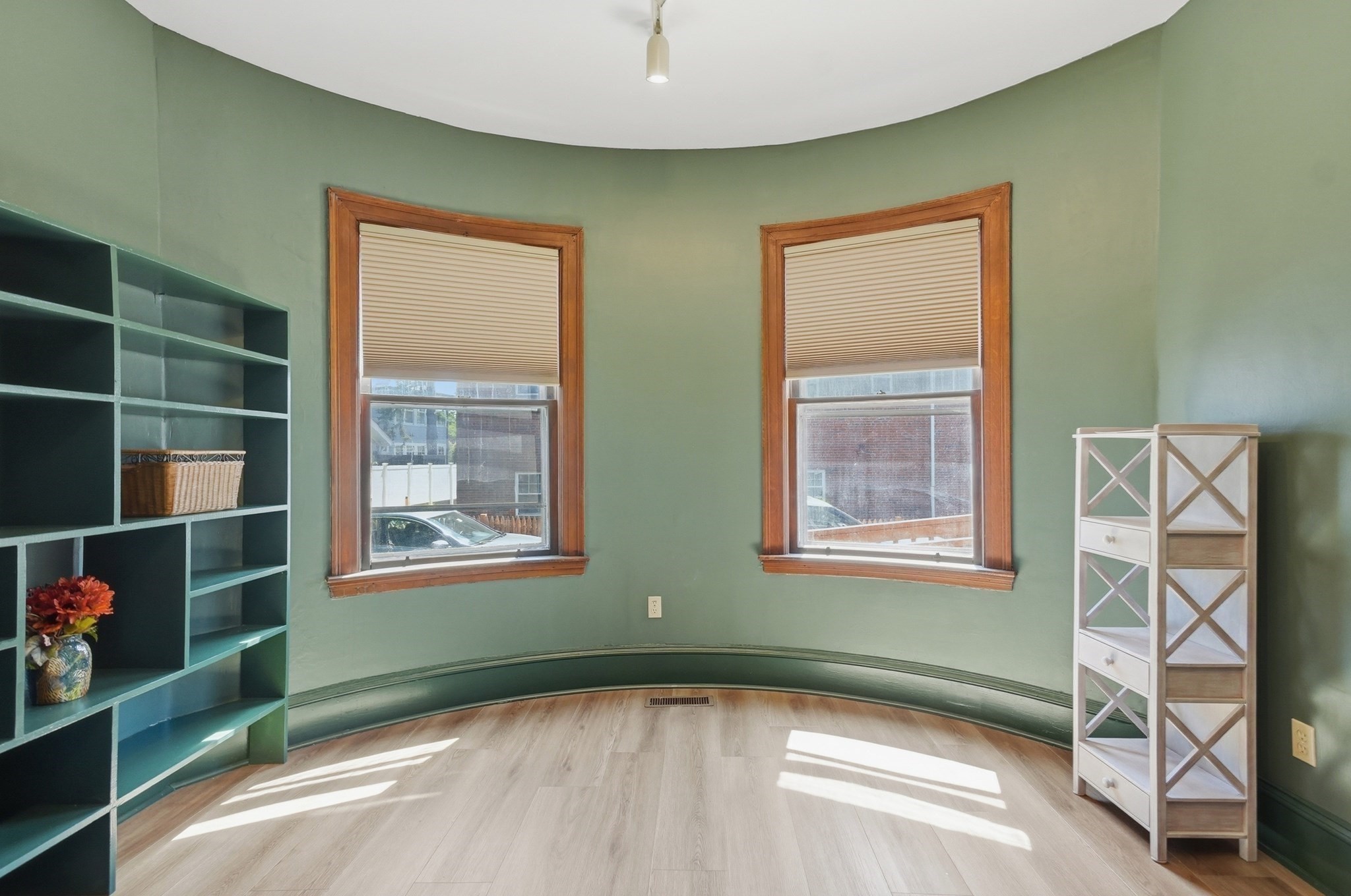 7 Wyman Street # 1 Property Photo 5