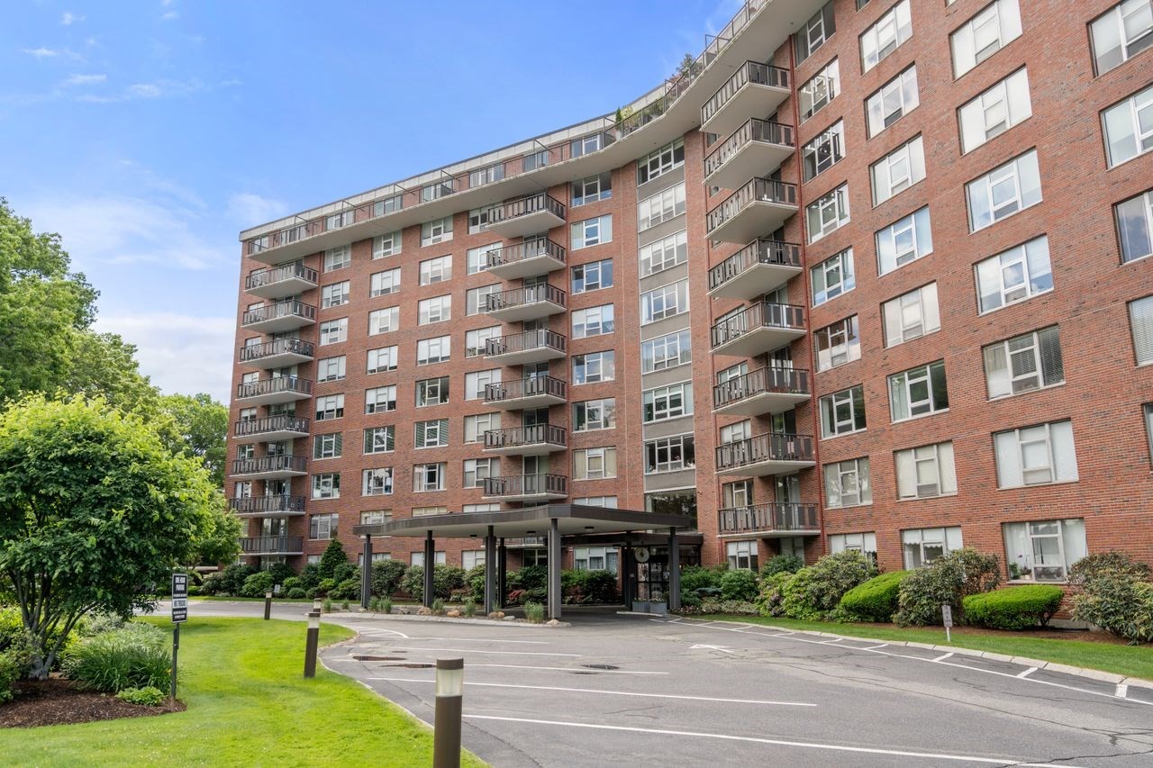 280 Boylston St # 111 Property Photo 1