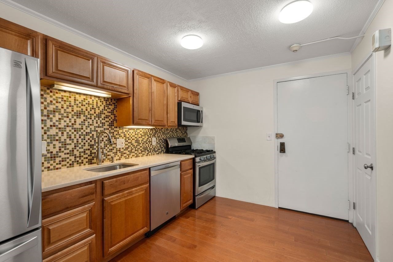 280 Boylston St # 111 Property Photo 3