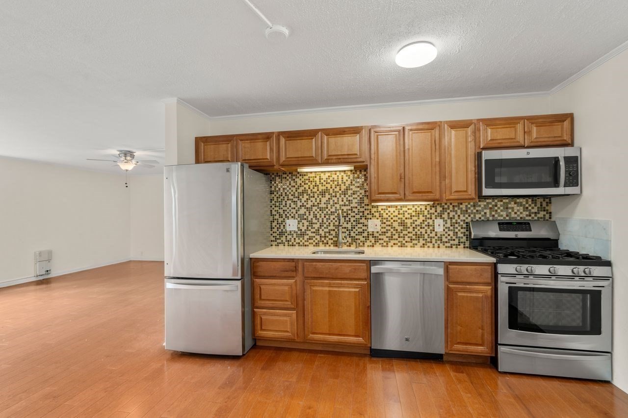 280 Boylston St # 111 Property Photo 4