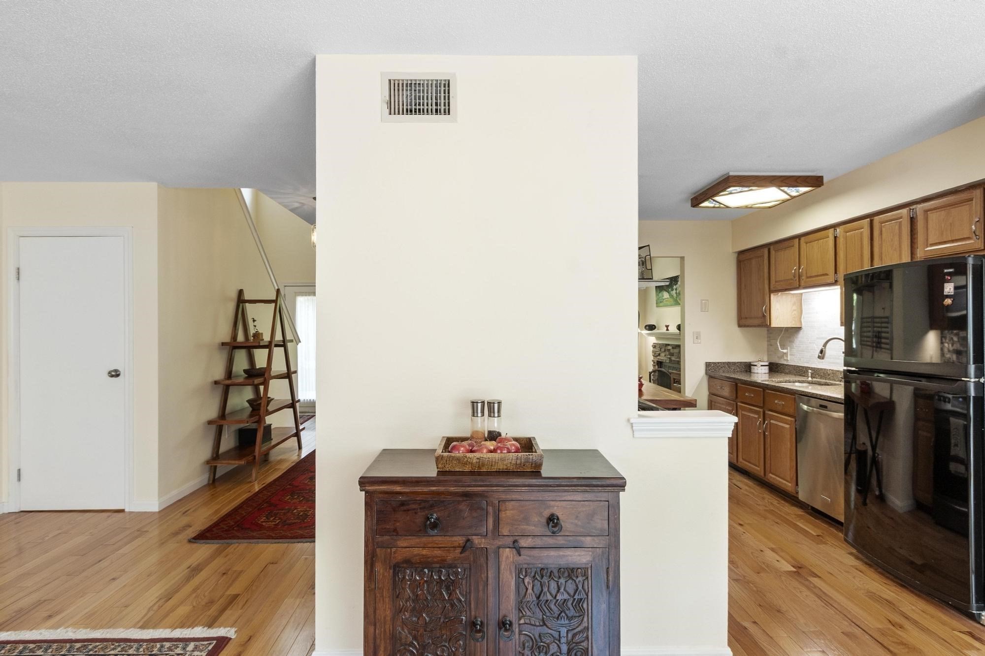 13 Nightingale Lane # 13 Property Photo 14