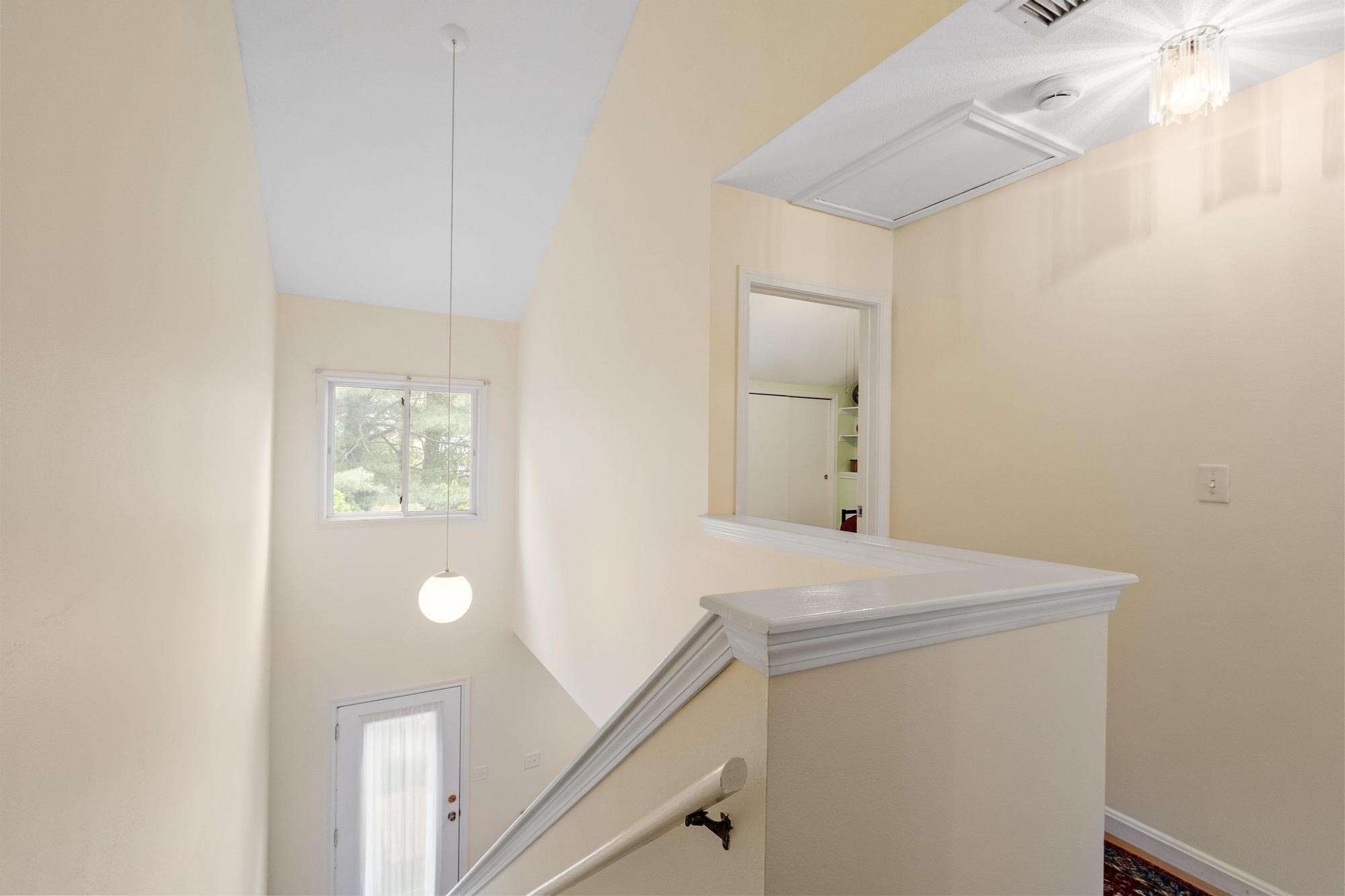 13 Nightingale Lane # 13 Property Photo 19