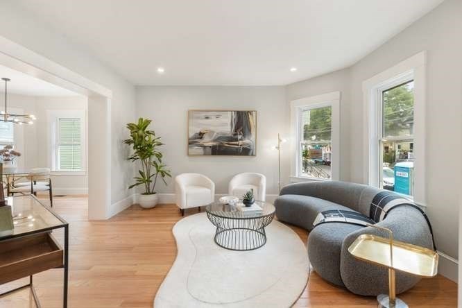53 Sheridan Avenue # 1 Property Photo 6
