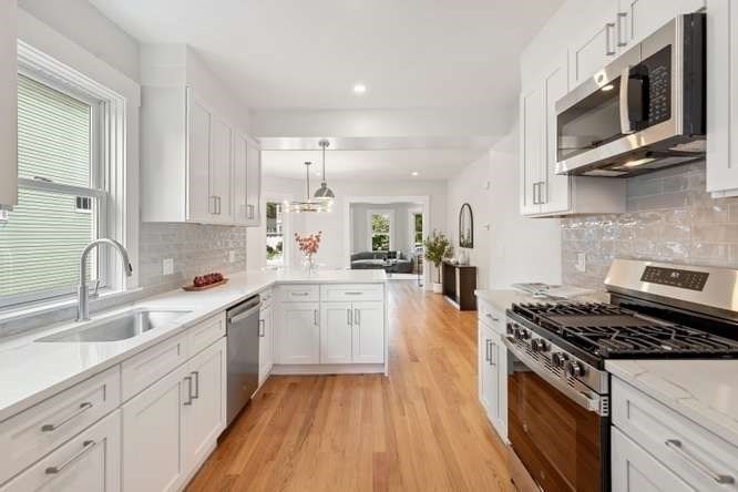 53 Sheridan Avenue # 1 Property Photo 15