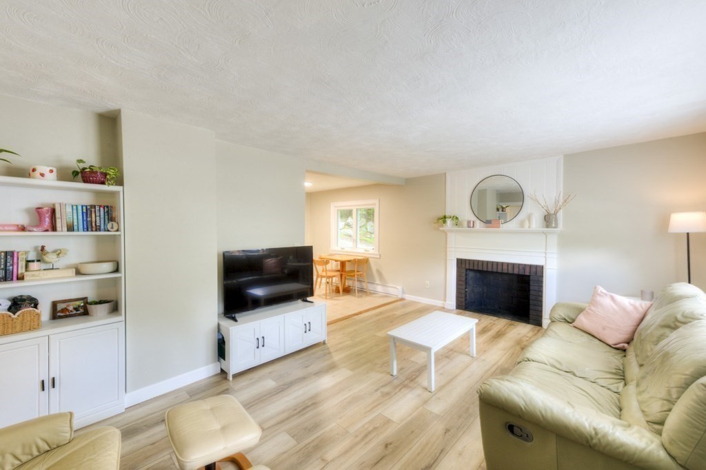 154 Boylston Street Property Photo 1