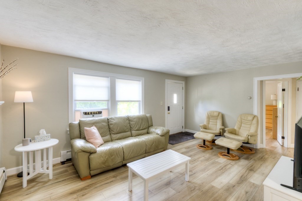 154 Boylston Street Property Photo 4