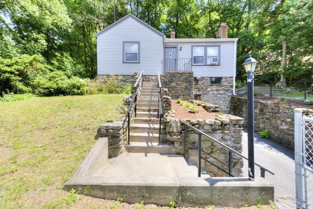 154 Boylston Street Property Photo 23