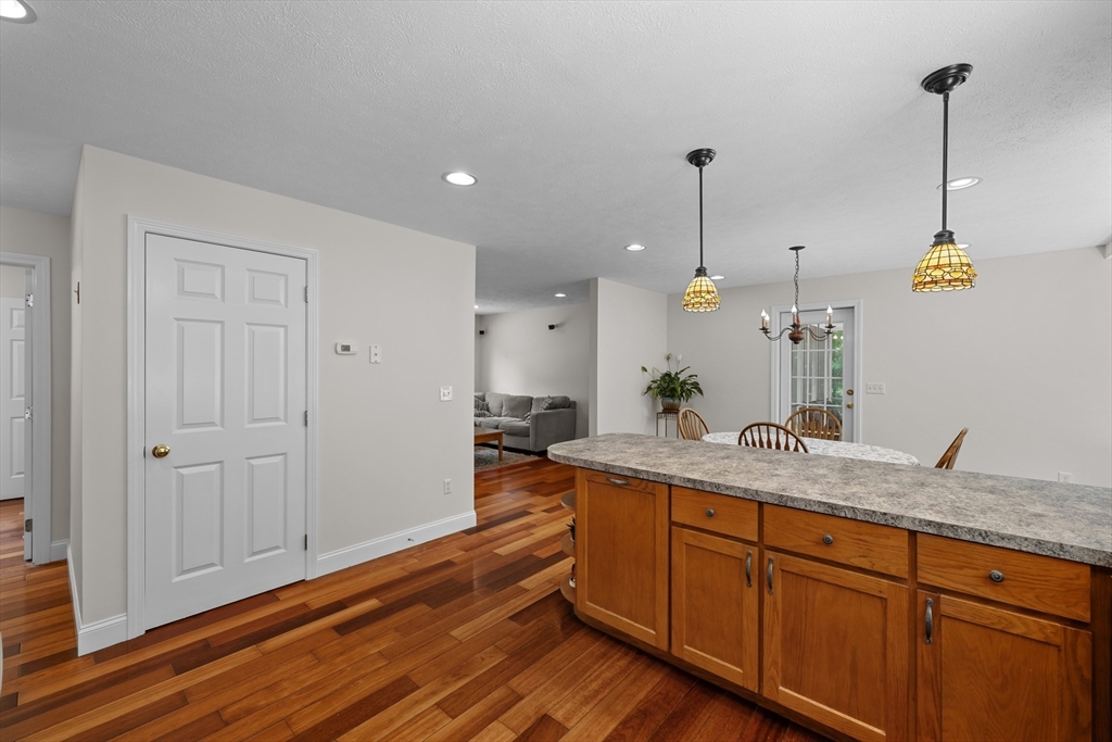 151 Sterling Road Property Photo 12