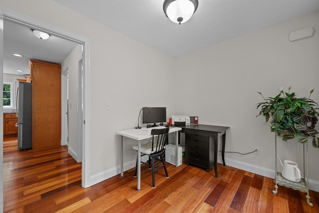 151 Sterling Road Property Photo 16