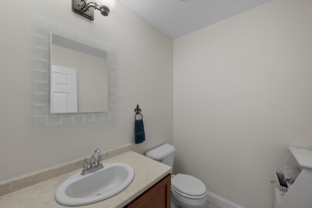 151 Sterling Road Property Photo 19