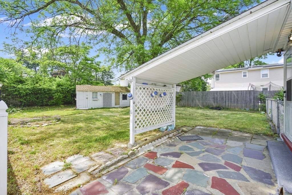 135 Bulat Dr Property Photo 30