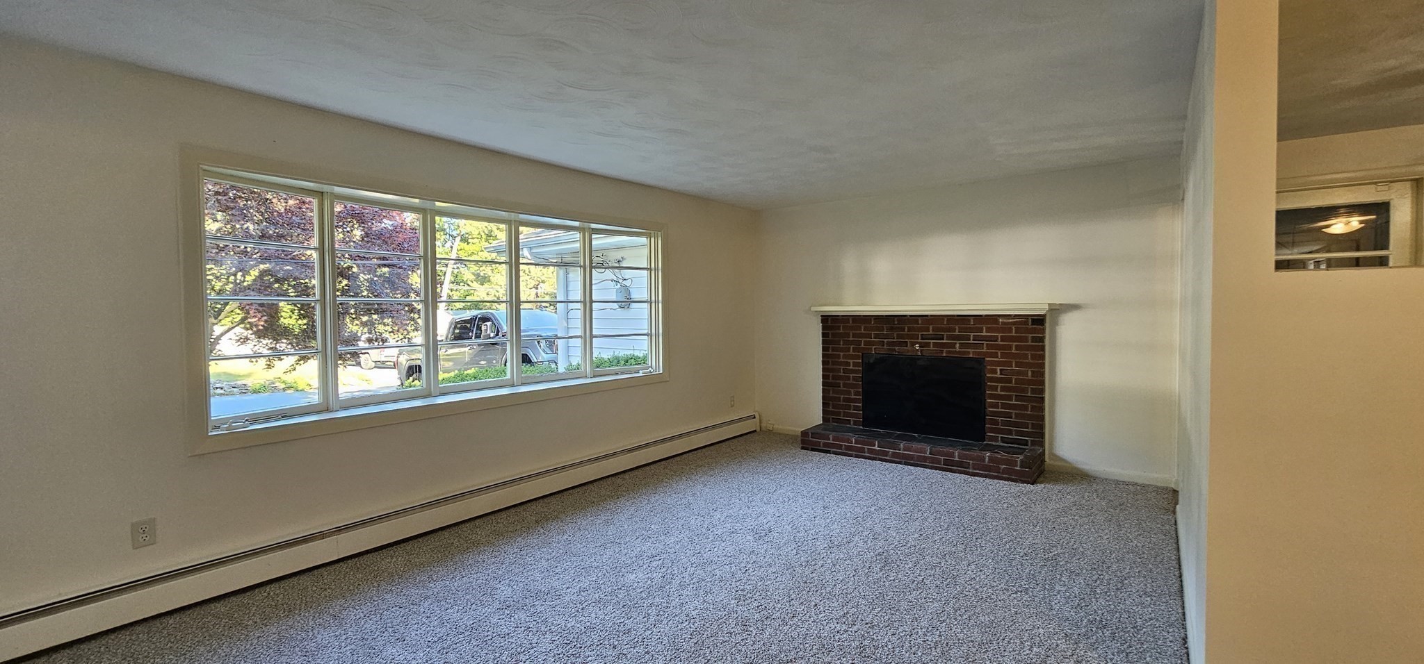 22 Pondview Cir Property Photo 8