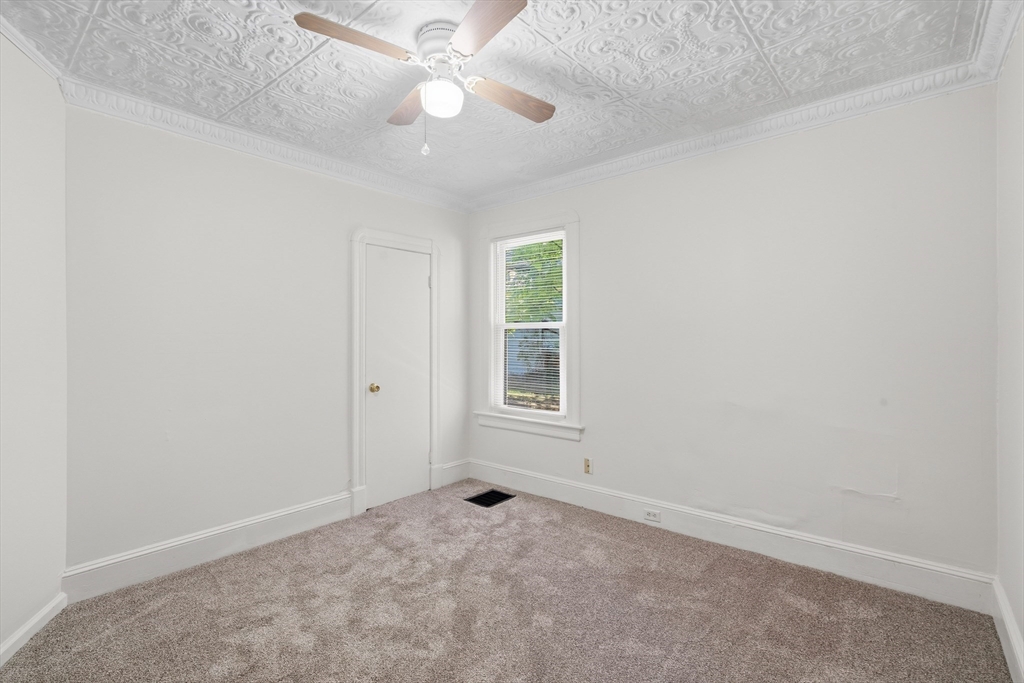 1391-1391 Worcester St Property Photo 11