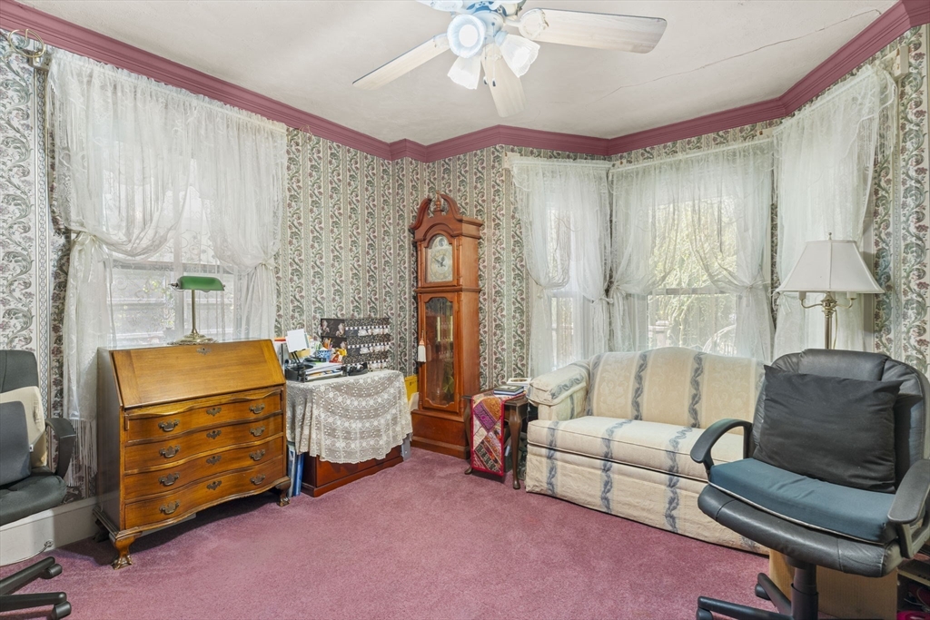 14 Naylor Ave Property Photo 19