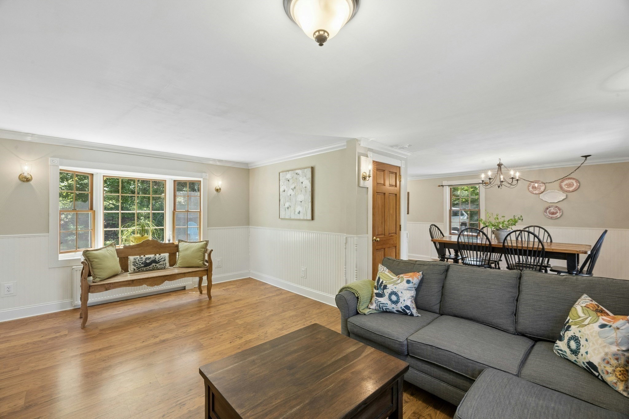 30 Lincoln Street Property Photo 8