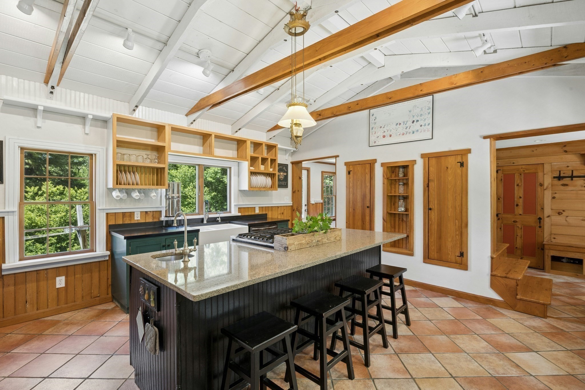 30 Lincoln Street Property Photo 14