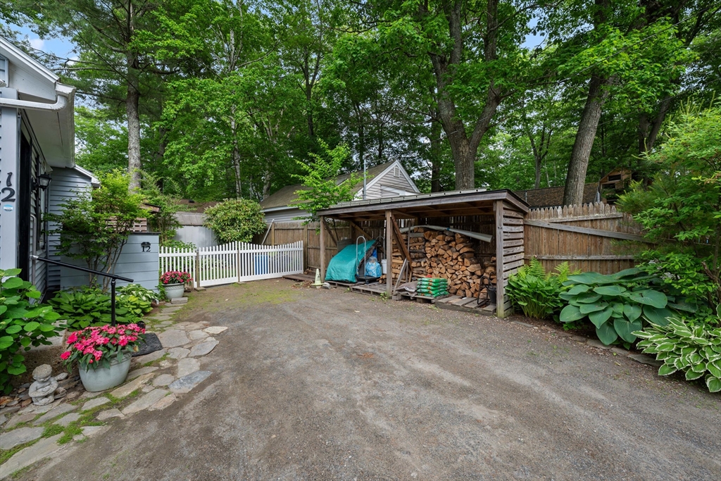 12 Hope Way Property Photo 4