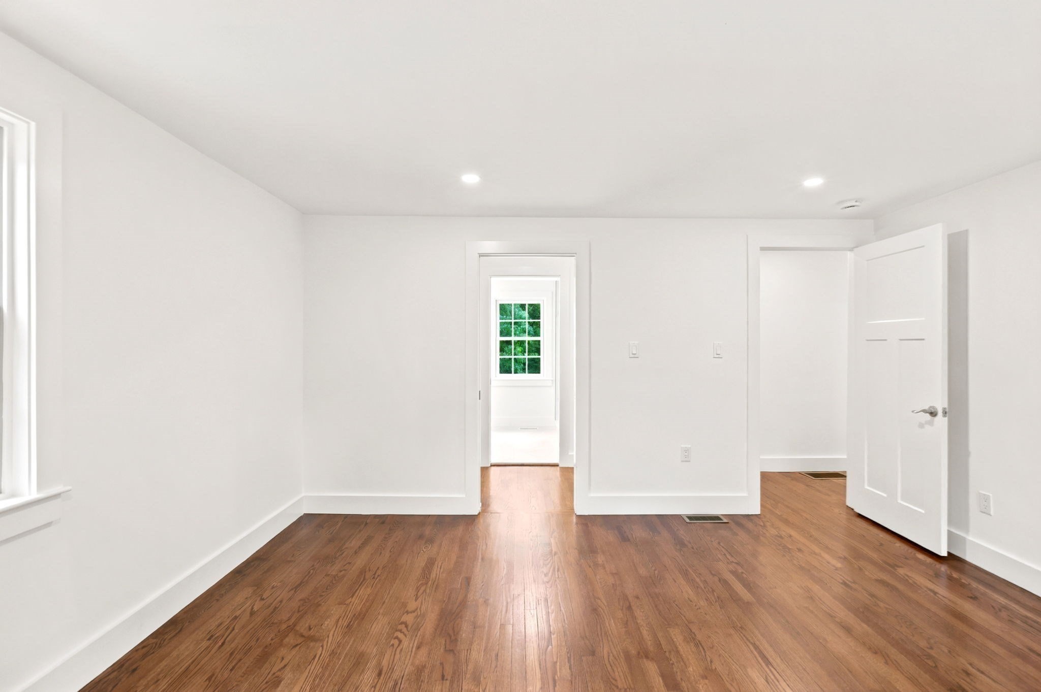 358 East St Property Photo 17